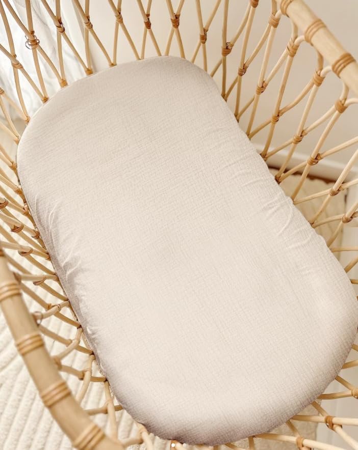 Color_Beige & Mustard Yellow