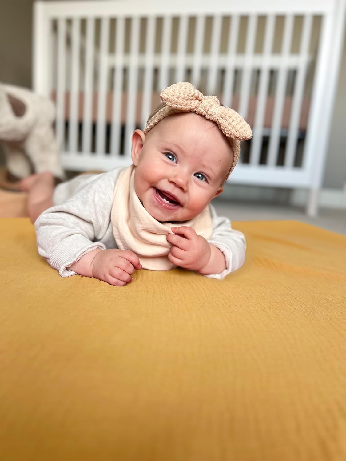 Color_Beige & Mustard Yellow